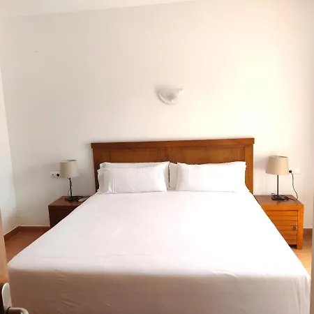 Blancas Playa Blanca (Lanzarote)