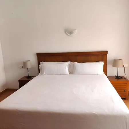 Blancas Playa Blanca (Lanzarote)