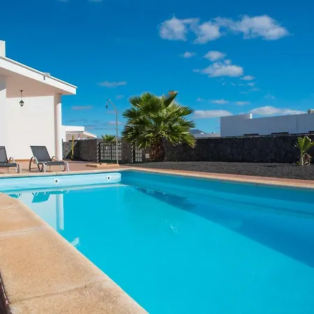 Blancas Villa Playa Blanca (Lanzarote)